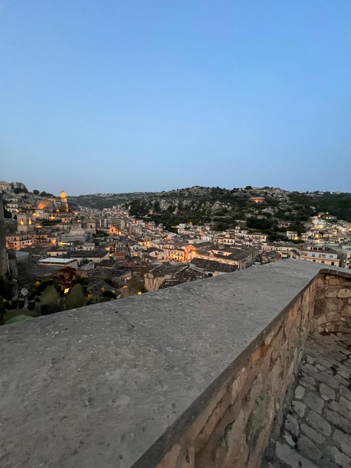 Centro Storico Modica - 2 Min A Piedi Da Corso Umberto I Exterior foto